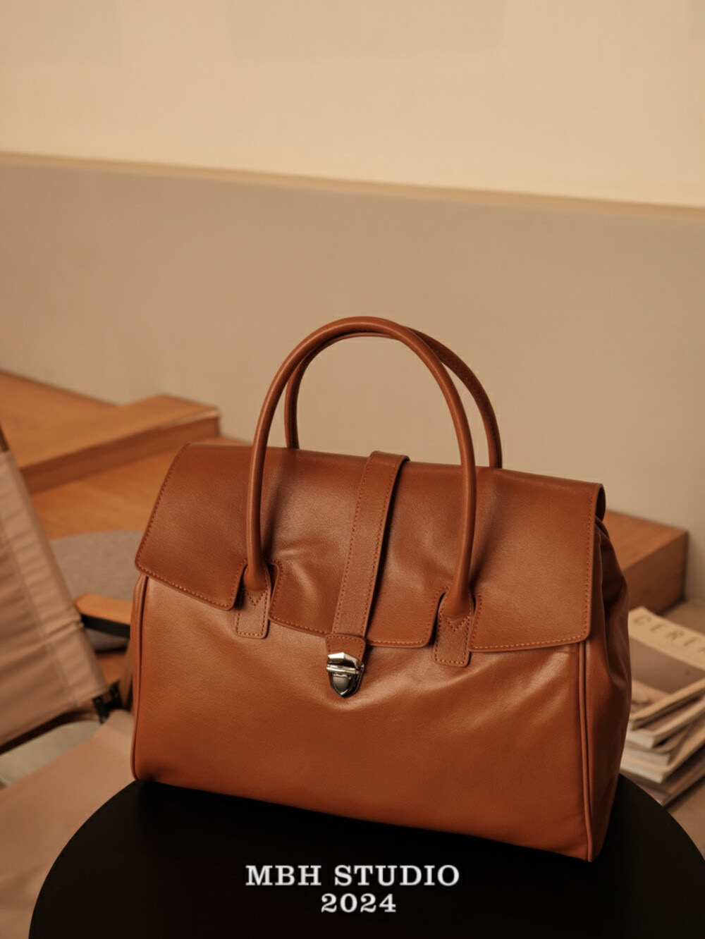 Handmade Full Grain Leather Large Capacity Commuter Laptop Tote Bag with Shoulder Strap