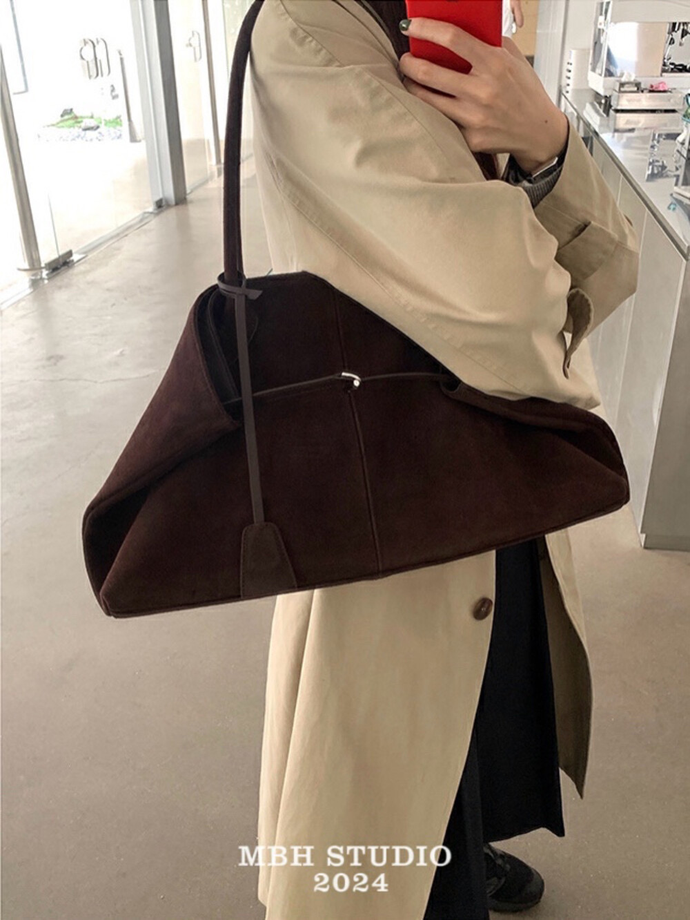 MBH Top Grain Leather Tote Bag Autumn Winter Suede Commuter Large Capacity Shoulder Bag with Charm